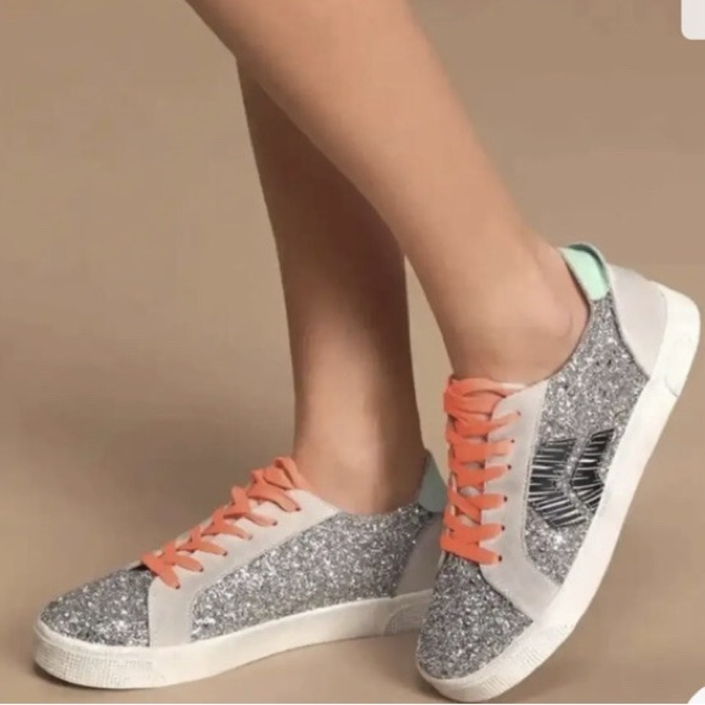 Dolce VIta Zaga Silver Glitte Sneakers NEW